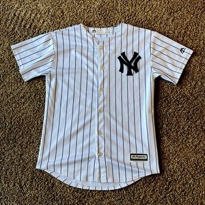 New York Yankees Jersey | Youth Large